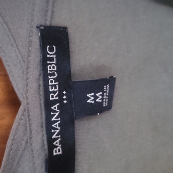 Banana republic camisole - Picture 2 of 3